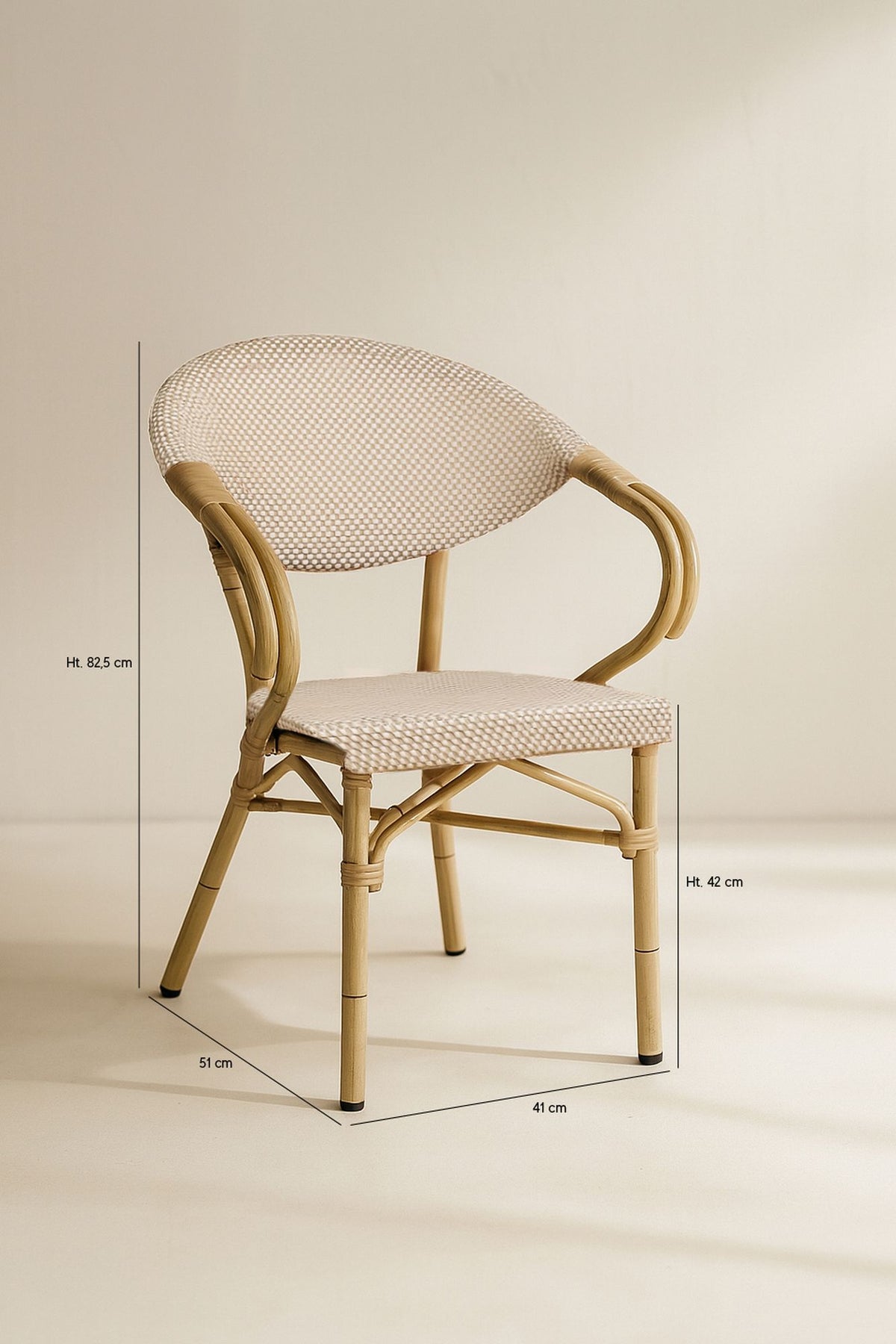Dimensions Amalfi - Lot de 2 fauteuils de table beige en aluminium effet rotin naturel