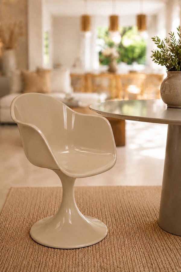 GLAM - Lot de 2 fauteuils de table en résine acrylique vison