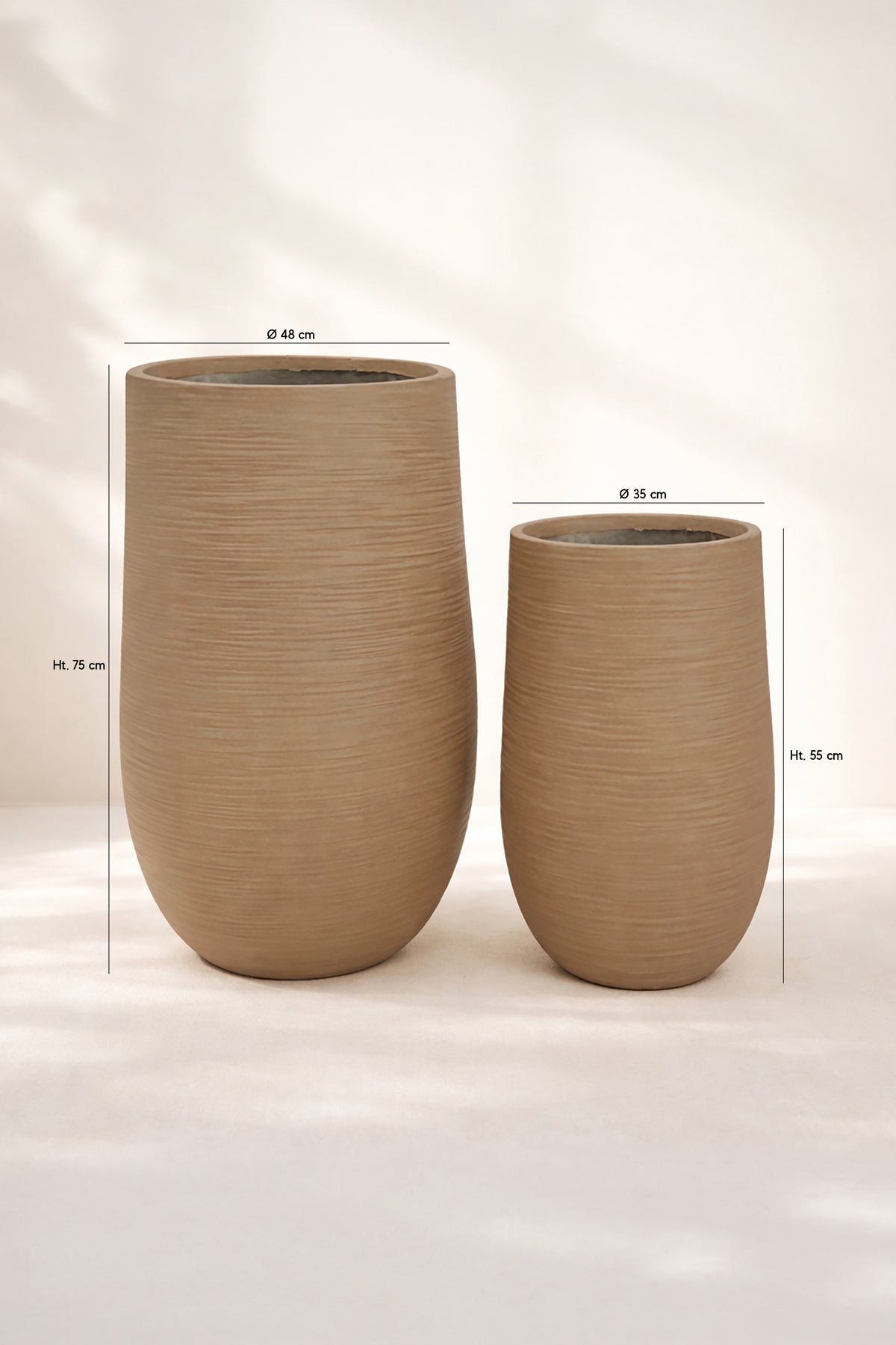 Dimensions Set de 2 pots ronds hauts Comporta en fibre d'argile couleur terre cuite H55/75cm