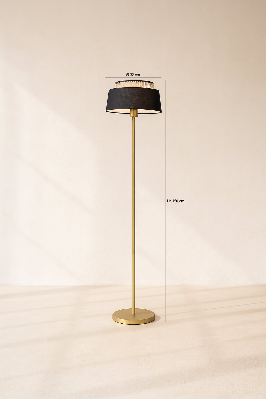 Dimensions Avero - Lampadaire en métal noir et doré