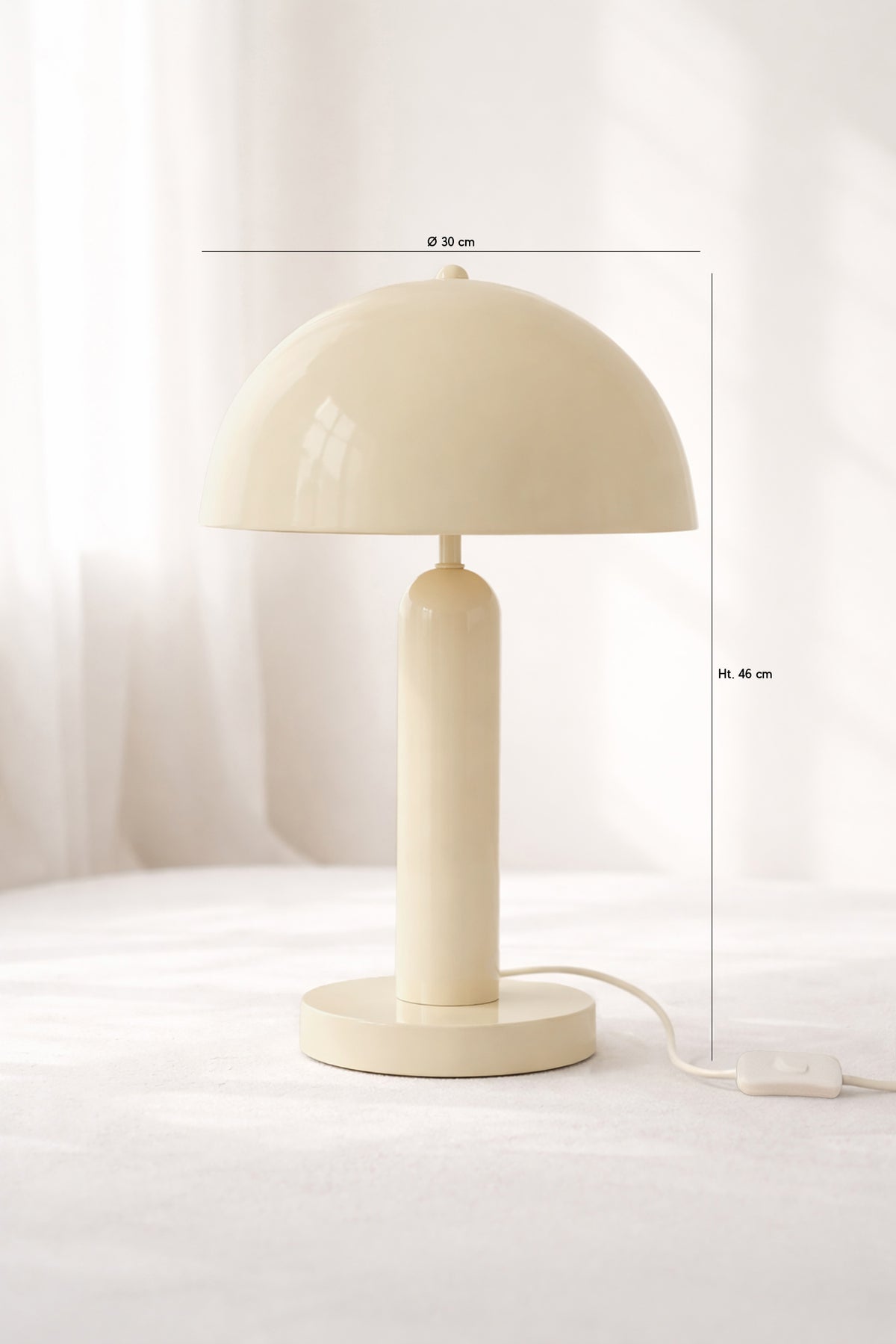 Dimensions Kyra - Lampe à poser en métal crème