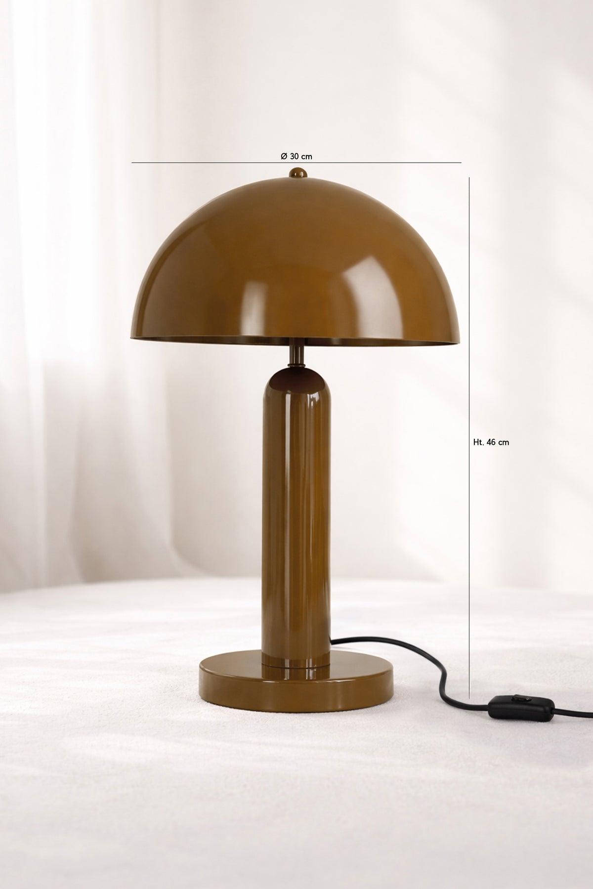 Dimensions Kyra - Lampe à poser en métal moka