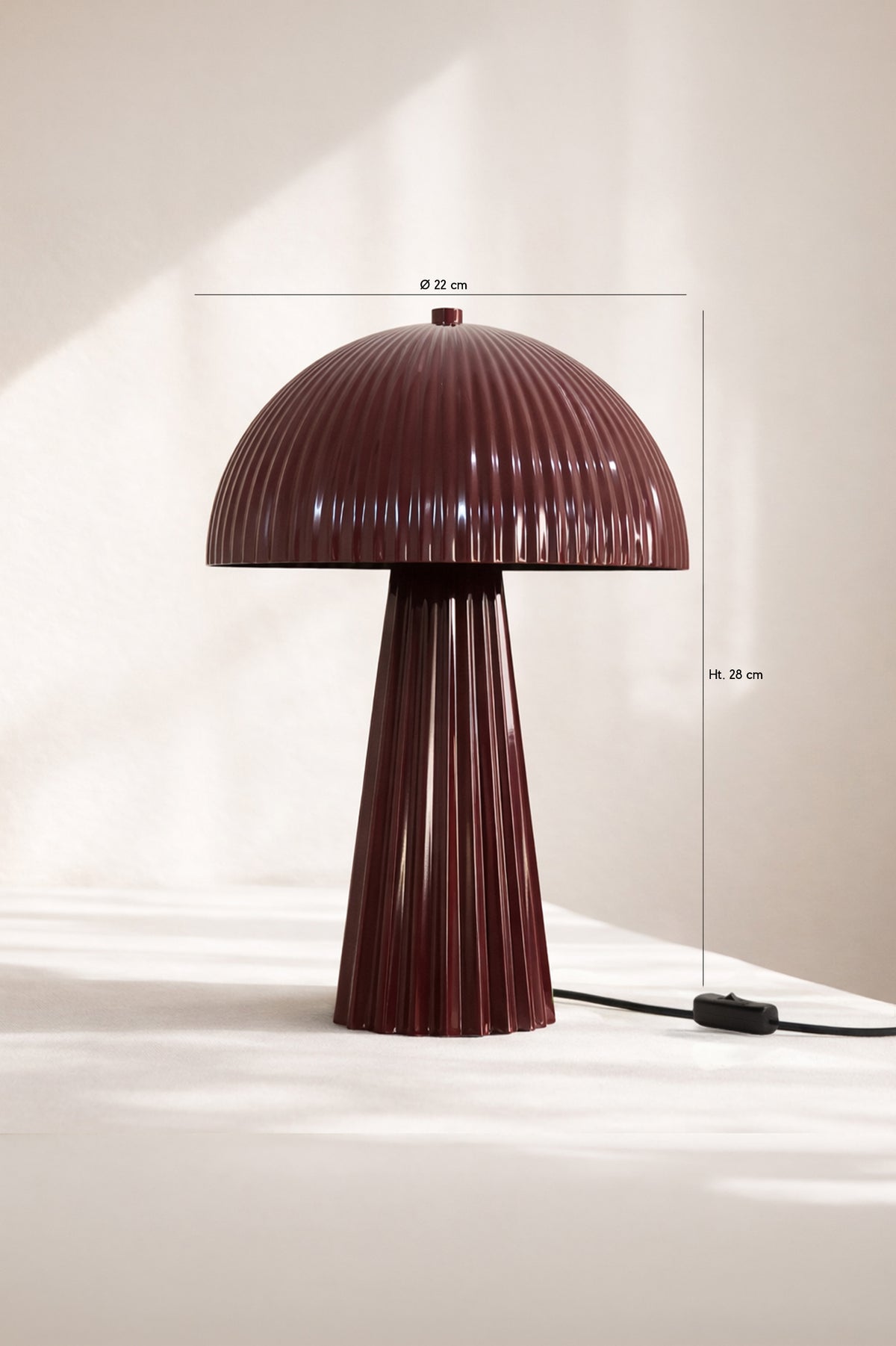 Dimensions Thalia - Lampe à poser en métal lie de vin