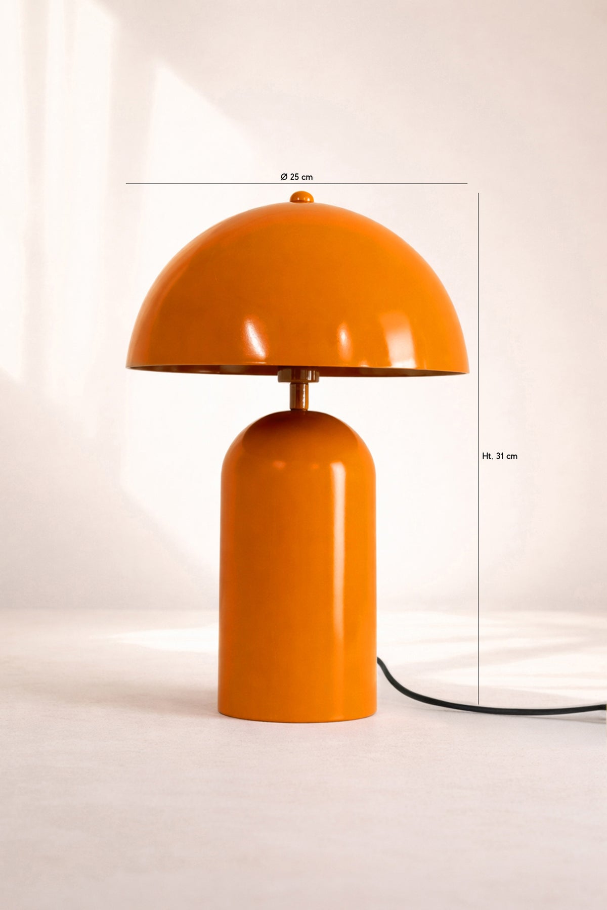 Dimensions Chloe - Lampe à poser en métal orange
