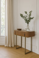 Selma - Console en MDF effet bois de noyer avec pieds en métal doré
