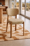 Ensemble table ovale QUITO 220cm en bois effet naturel et 6 chaises en tissu beige SUZIE