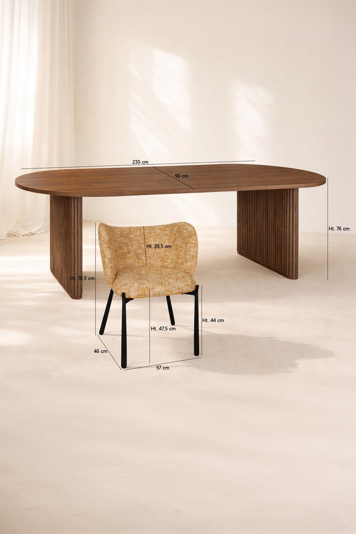 Dimensions Ensemble table à manger ovale 230x90cm en bois effet noyer Selma et 6 fauteuils en tissu ocre suzan