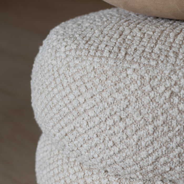 Pouf Ulysse en bouclette écru 64x44x45 cm