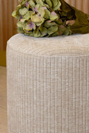 Côme - Banc incurvé en tissu velours côtelé et structure en bois beige