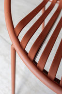 Calypso - Lot de 4 fauteuils de table intérieur en polypropylène et métal brique