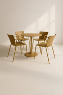 Montauk -  Ensemble table et 4 fauteuils de table intérieur en polypropylène et métal ocre