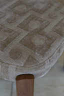 Suzie - Lot de 2 chaises de table en bois et tissu taupe