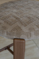 Suzie - Lot de 2 chaises de bar effet bois et tissu taupe