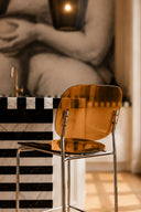 GLAM - Lot de 2 chaises de bar en polycarbonate et métal ambre