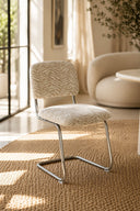 Féline - Lot de 2 chaises en tissu tigré et structure chrome
