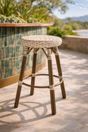 Scala - Tabouret haut d'extérieur noisette en aluminium effet rotin naturel