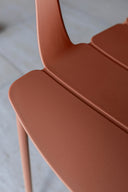 Montauk - Lot de 4 fauteuils de table extérieur en polypropylène et métal brique