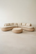 Majorelle - Salon de jardin arrondi en résine tressée twistée avec table basse