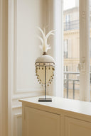 Sanath - Coiffe traditionnelle brodée de perles et de plumes