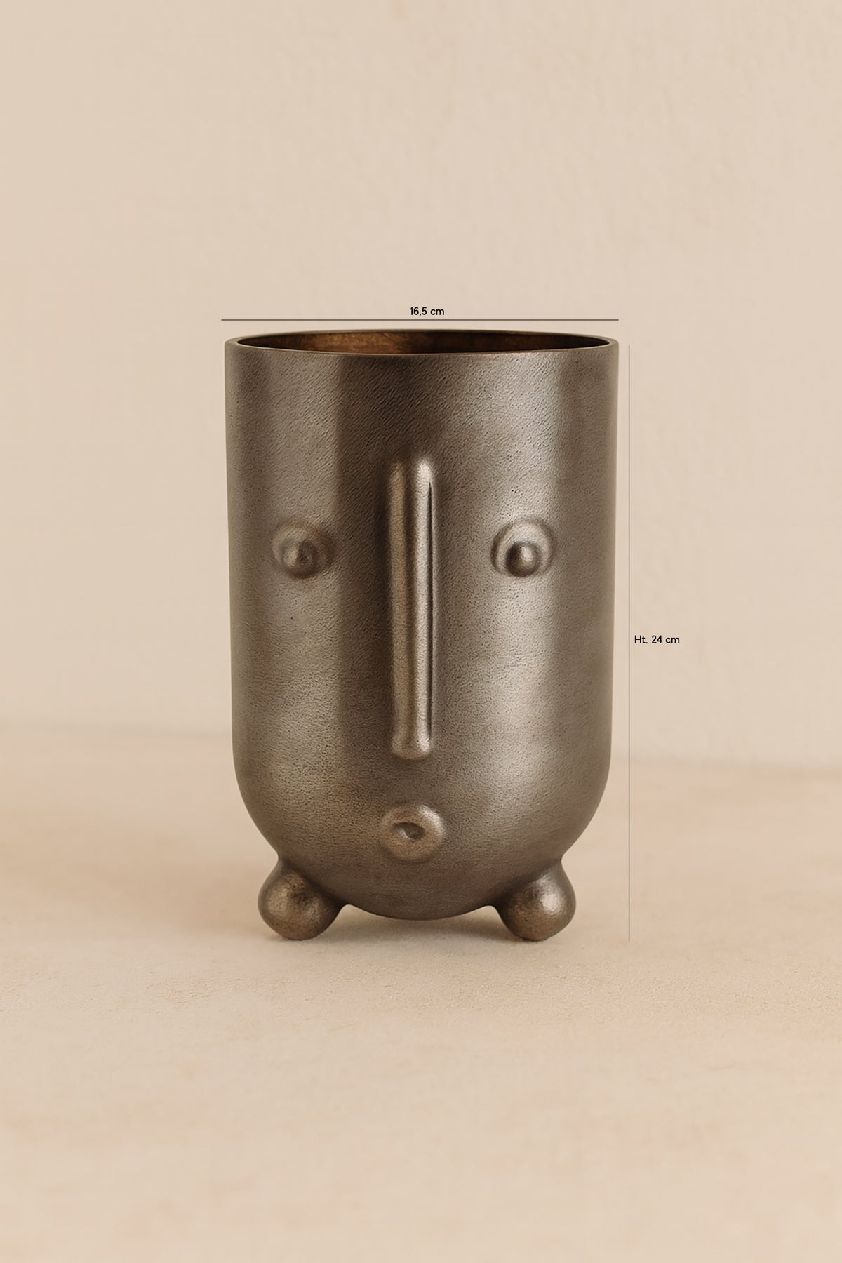 Dimensions Olav - Vase en verre noir avec une forme de visage