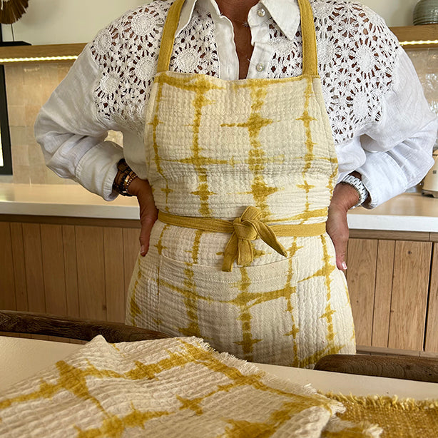 Tablier de cuisine Paolo en coton imprimé jaune mimosa